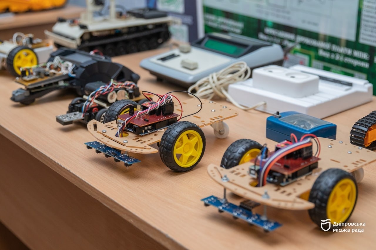 позашкілля Дніпра відзначені золотими та платиновими медалями на міжнародних конкурсах - 16.01.2026