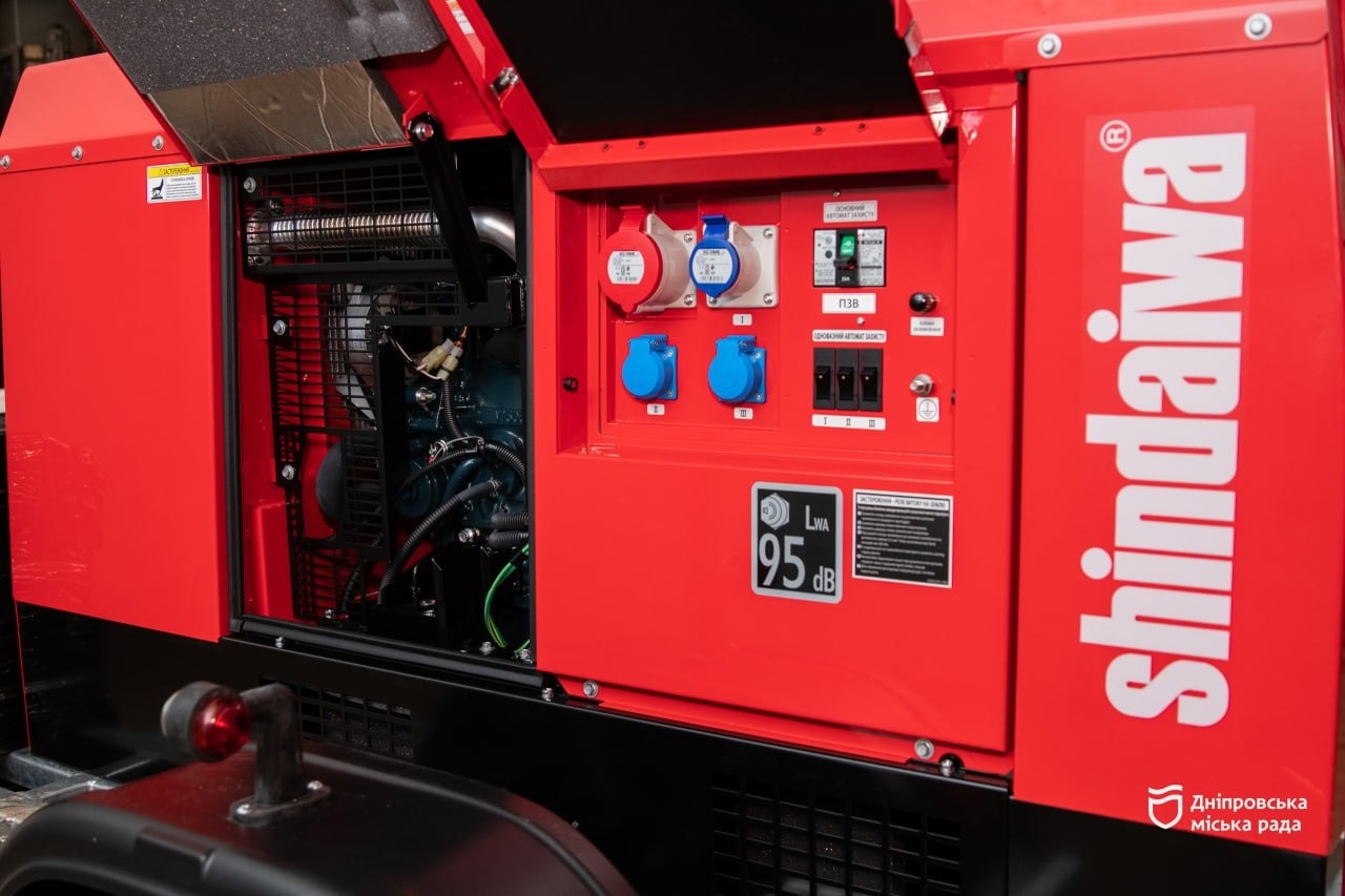 Дніпро отримав від Фонду Притули мобільний зварювальний комплекс для відновлення водопровідних мереж після ворожих атак
