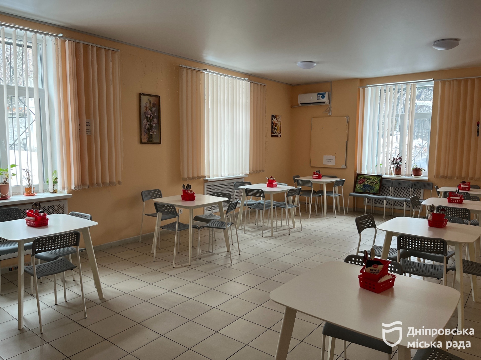 Центр соціальної адаптації Дніпра реабілітує евакуйованих людей поважного віку - 29.01.2026