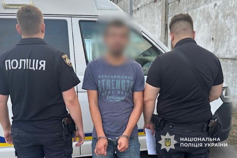 У Дніпрі суд засудив зловмисника, який напав на містянина та вкрав його телефон - 09.01.2026