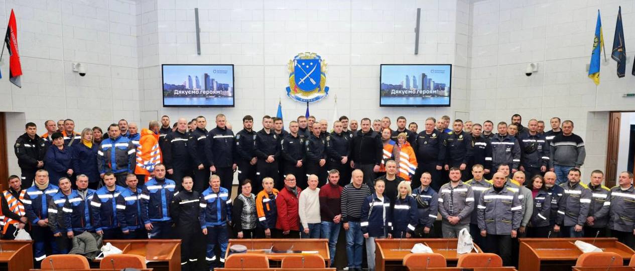 Борис Філатов відзначив та нагородив працівників різних служб, які забезпечують життєдіяльність Дніпра - 26.01.2026