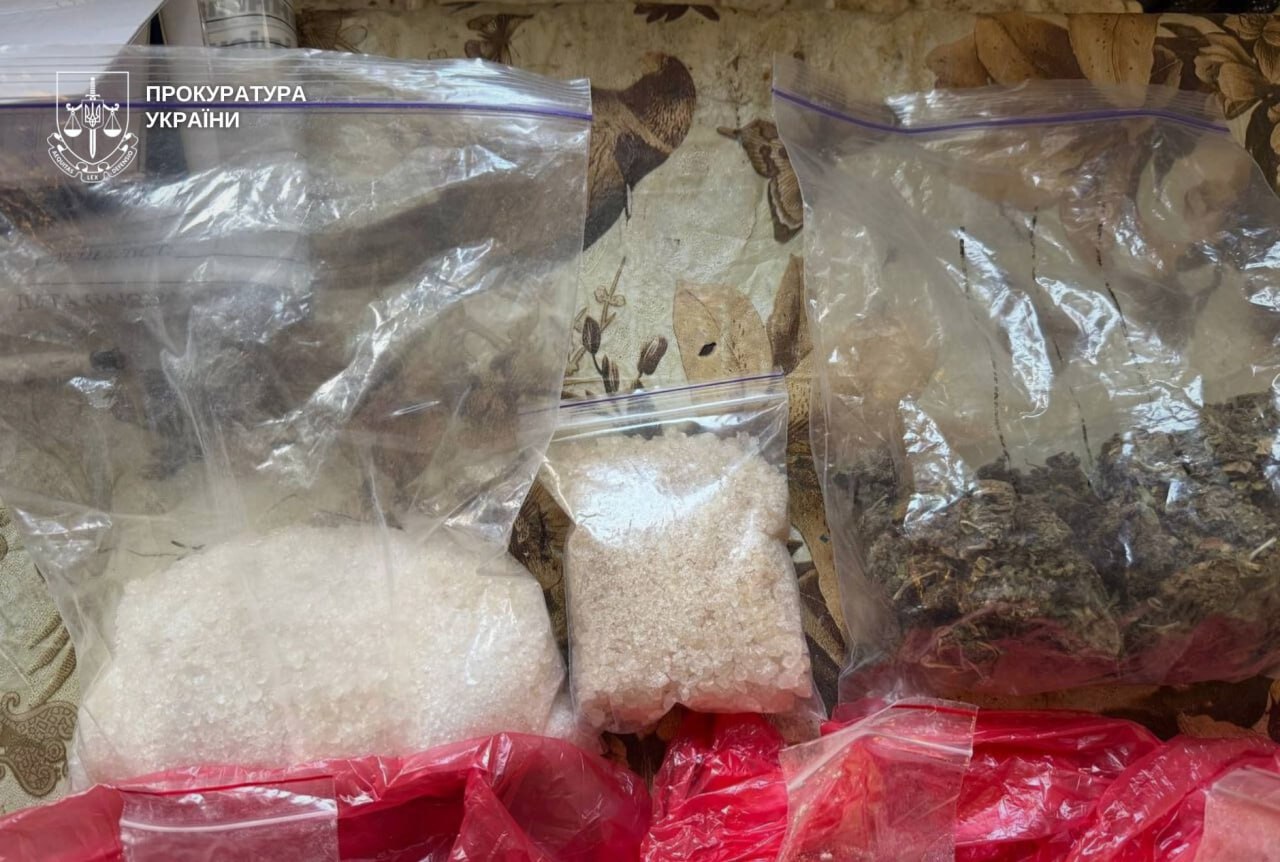 Збут метамфетаміну й метадону через Telegram: у Дніпрі судитимуть організоване наркоугруповання - 13.01.2026