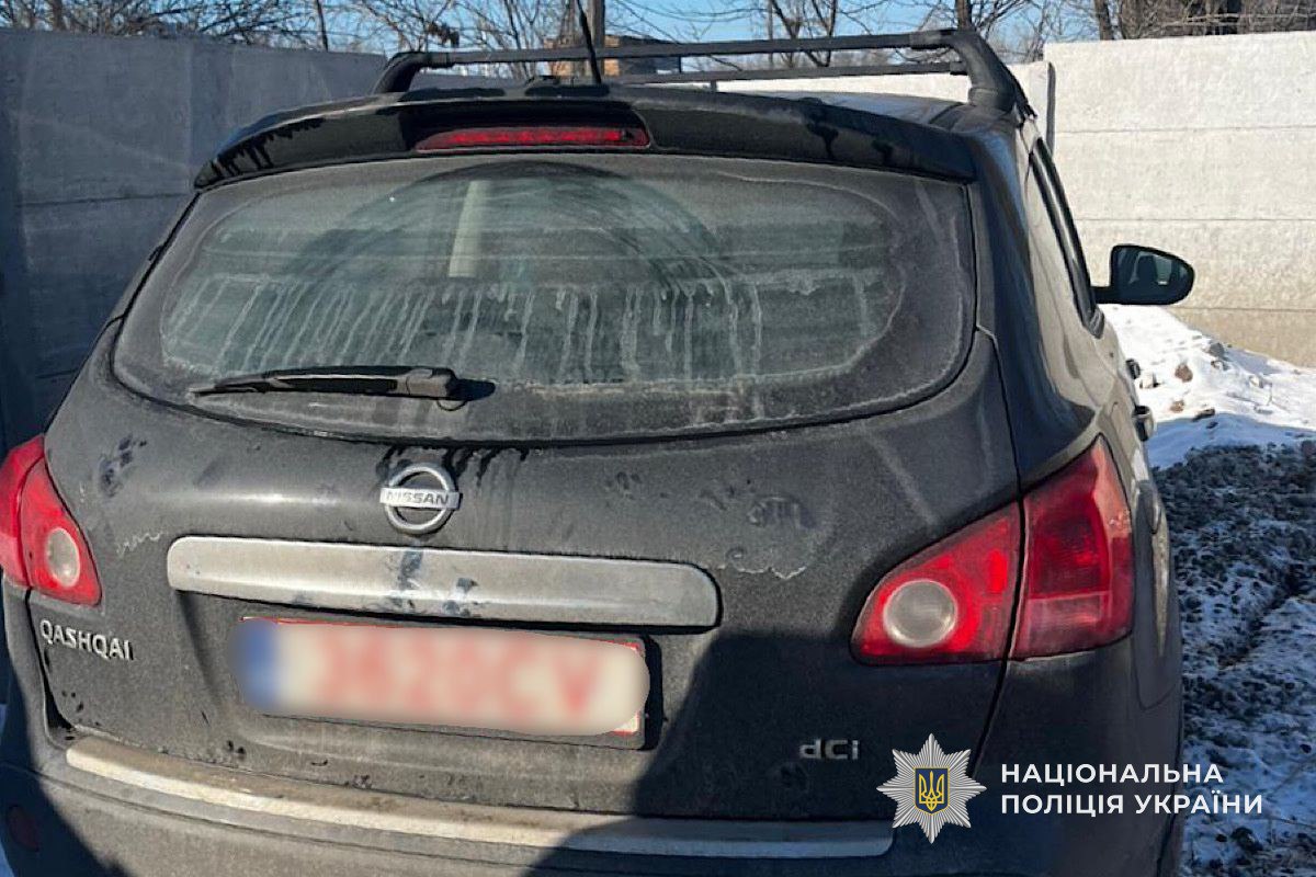 Наживалися на продажах гуманітарних автомобілів, ввезених для потреб ЗСУ: у Кривому Розі затримали двох мешканців - 26.01.2026