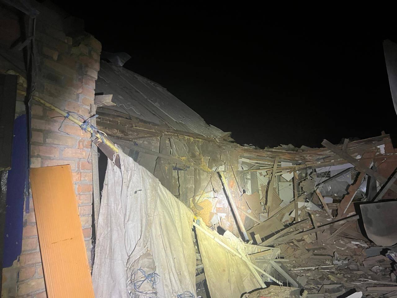 Наслідки атак рф на Нікопольщині - 06.01.2026