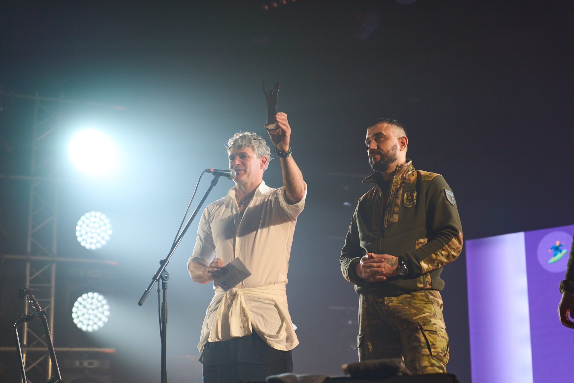 «Квітка-душа» і «Позивні»: Арсен Мірзоян і Тоня Матвієнко 16 лютого разом виступлять у Дніпрі