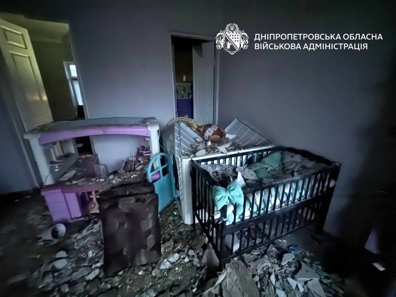 4 поранених, серед них – діти: вночі ворог масовано атакував Дніпро і район ракетами та безпілотниками - 12.02.2026