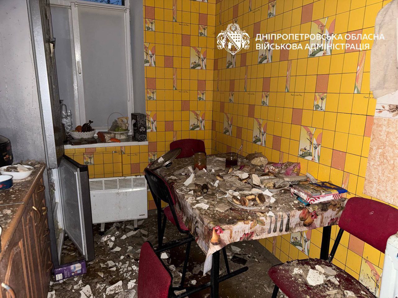 4 поранених, серед них – діти: вночі ворог масовано атакував Дніпро і район ракетами та безпілотниками - 12.02.2026