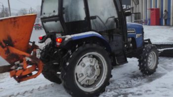 Розчищення доріг і тротуарів від снігу у Дніпрі - 25.02.2026