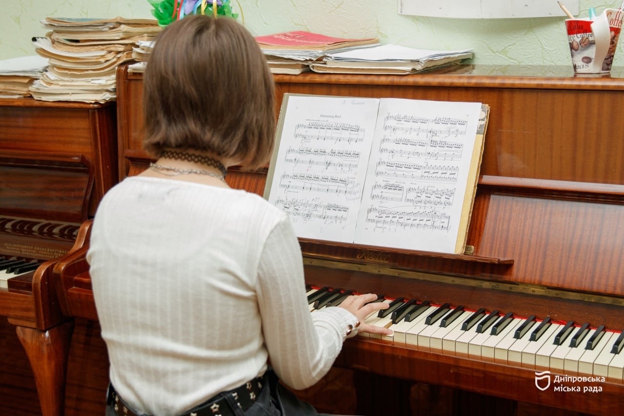 Мистецтво й спорт поруч із домом: у Дніпрі позашкільна освіта доступна навіть у віддалених районах