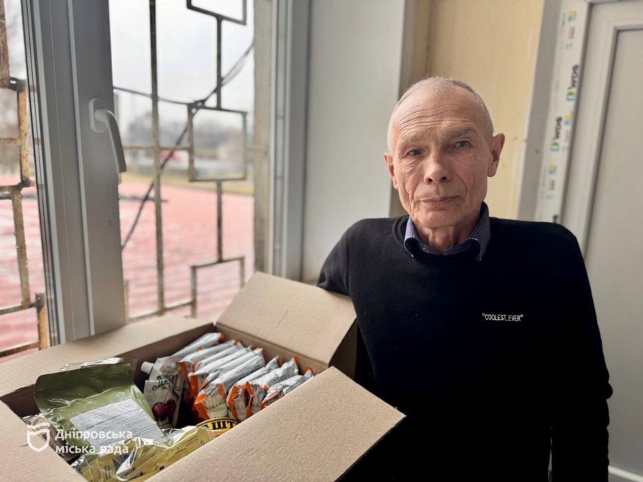 У Дніпрі вимушені переселенці продовжують щомісяця отримувати безкоштовні набори продуктів харчування - 24.02.2026