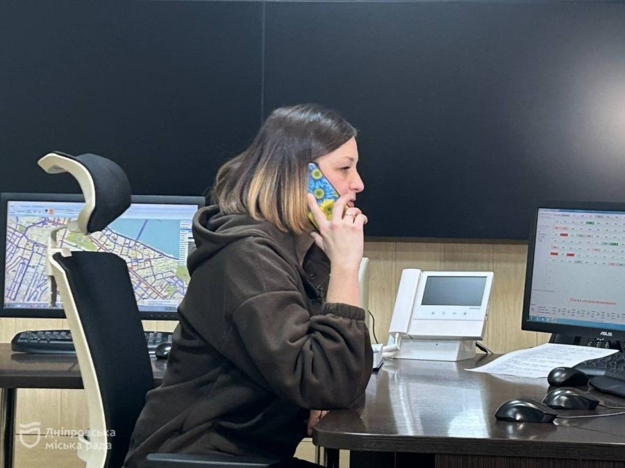 Диспетчерка Дніпра Ольга Коротушенко понад 16 років забезпечує світло та безпеку міста навіть у складні часи - 26.02.2026