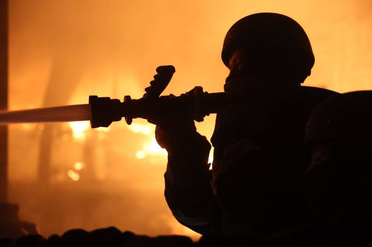 П’ять районів під ударом: ворог атакував Дніпро та область