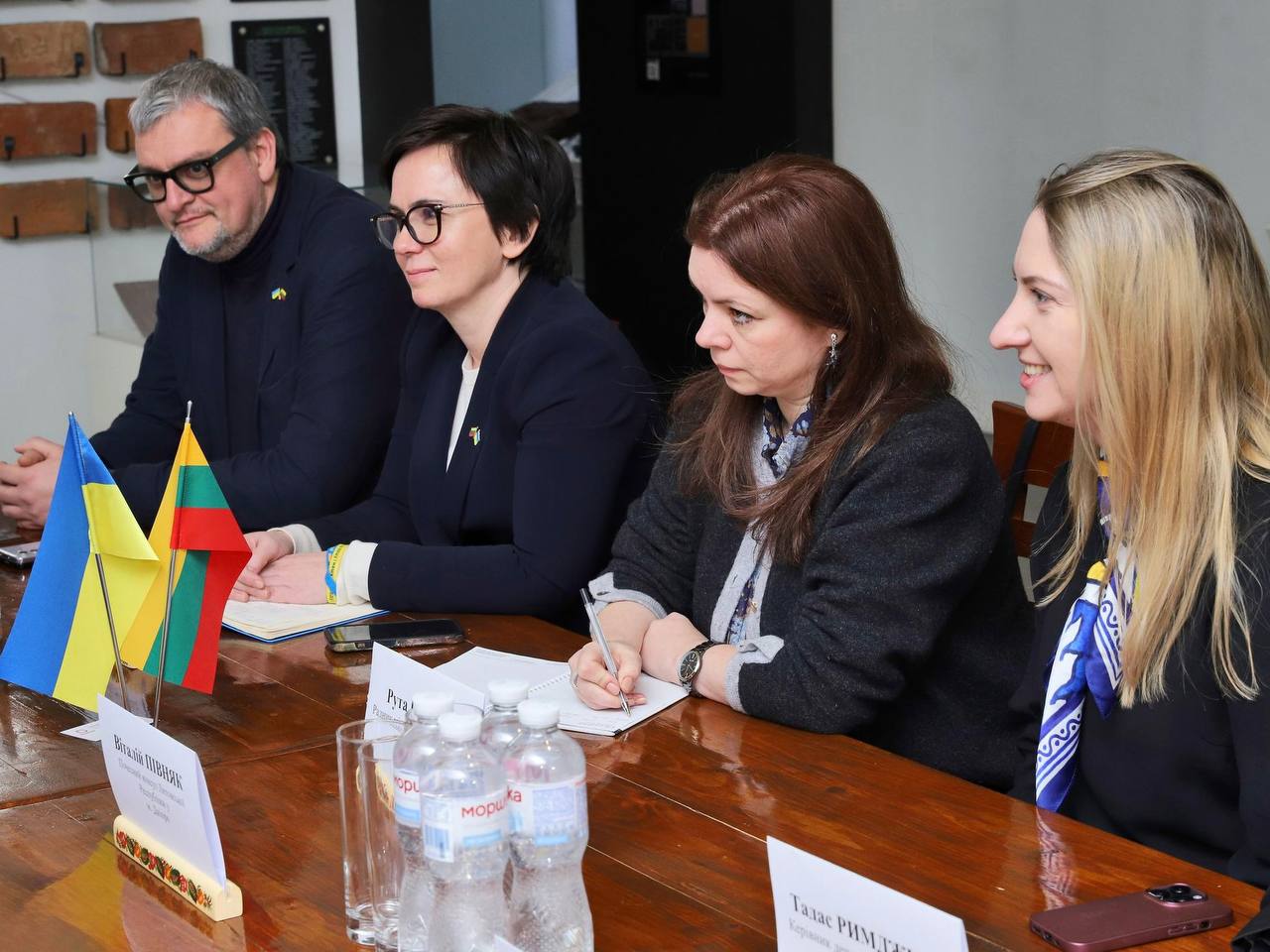 Філатов зустрівся з пані послом Литви в Україні, котра разом із делегацією Вільнюса зустріла ніч масованого російського обстрілу у Дніпрі - 03.02.2026