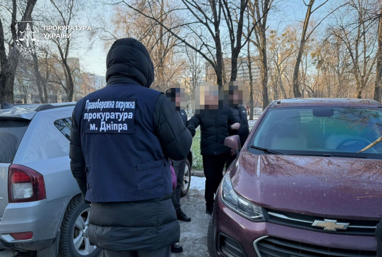 У Дніпрі за $7,5 тис. обіцяли відстрочку від служби через фіктивне працевлаштування - 05.02.2026