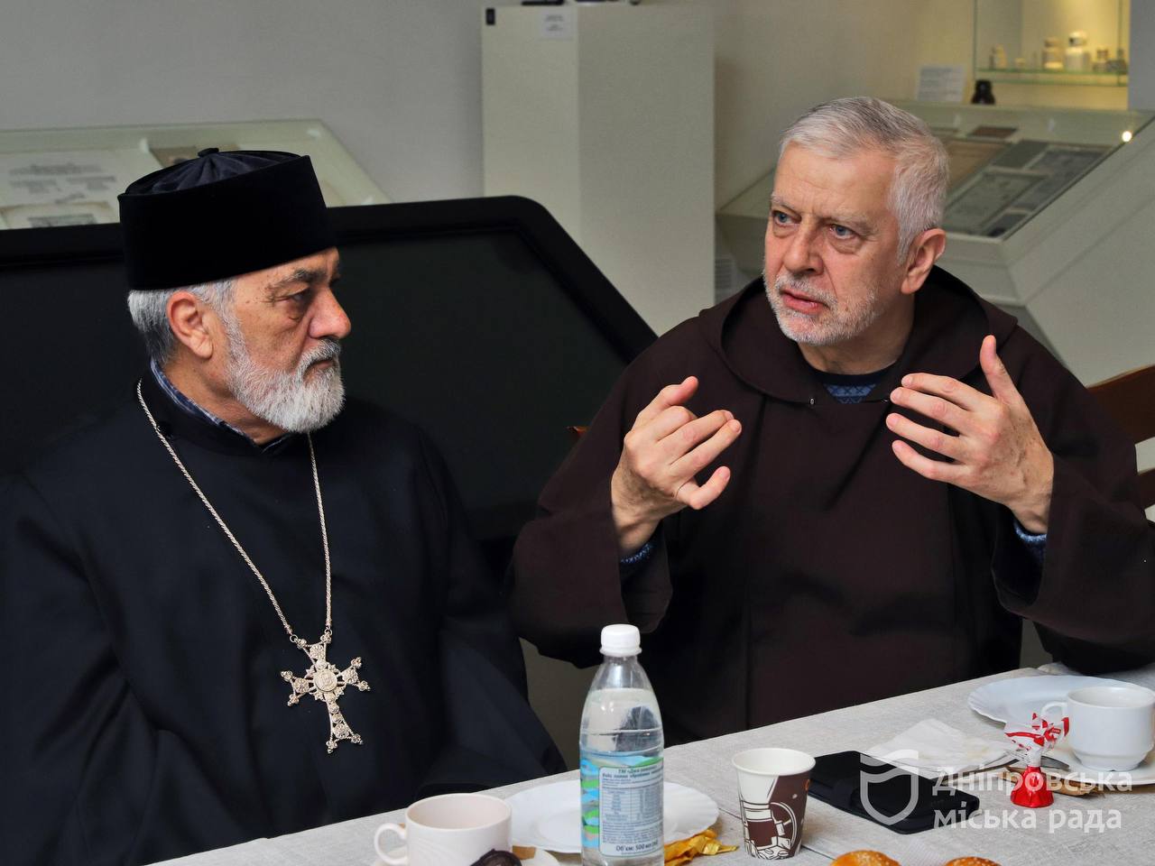 У четверті роковини повномасштабної війни Філатов провів зустріч із священниками та духовними лідерами різних конфесій - 24.02.2026