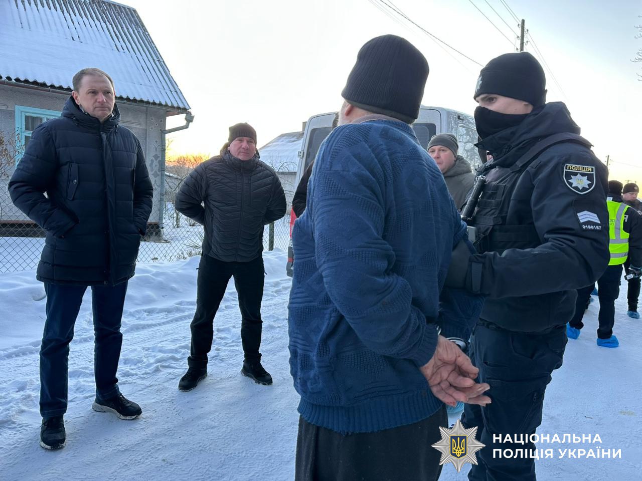 Масове вбивство: на Рівненщині 72-річний чоловік убив п'ятьох людей