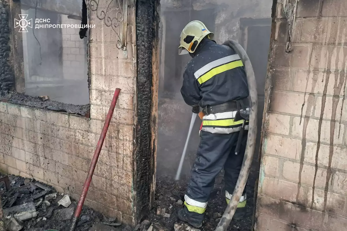 Двоє чоловіків загинули під час нічної пожежі у Дніпропетровській області — 02.02.2026 Двоє чоловіків загинули під час нічної пожежі у Дніпропетровській області — 02.02.2026