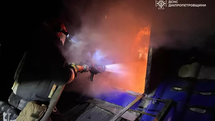 Ліквідація займання в приватному будинку 29 березня 2025 року в Синельниковому