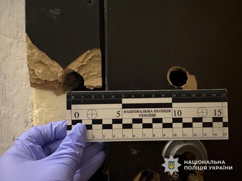 У Павлограді 54-річний чоловік відкрив стрілянину у під’їзді через конфлікт із сусідом - 06.03.2026