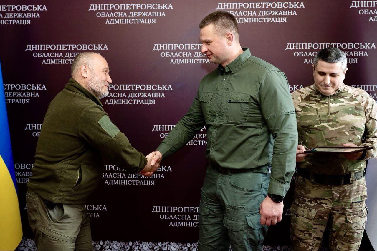 На Дніпропетровщині четверо бійців-добровольців отримали державні нагороди - 19.03.2026