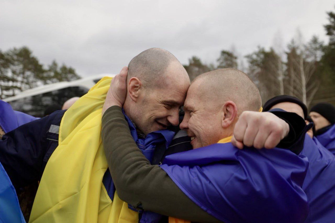 Дніпропетровщина зустрічає своїх героїв: ще 20 захисників повернулися з російського полону - 5.03.2026