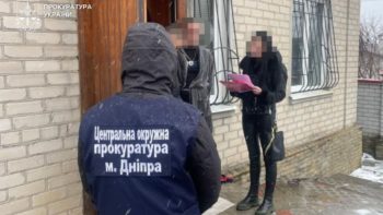 Викрадали запчастини з автівок у Дніпрі та перепродавали у Кривому Розі - 31.03.2026