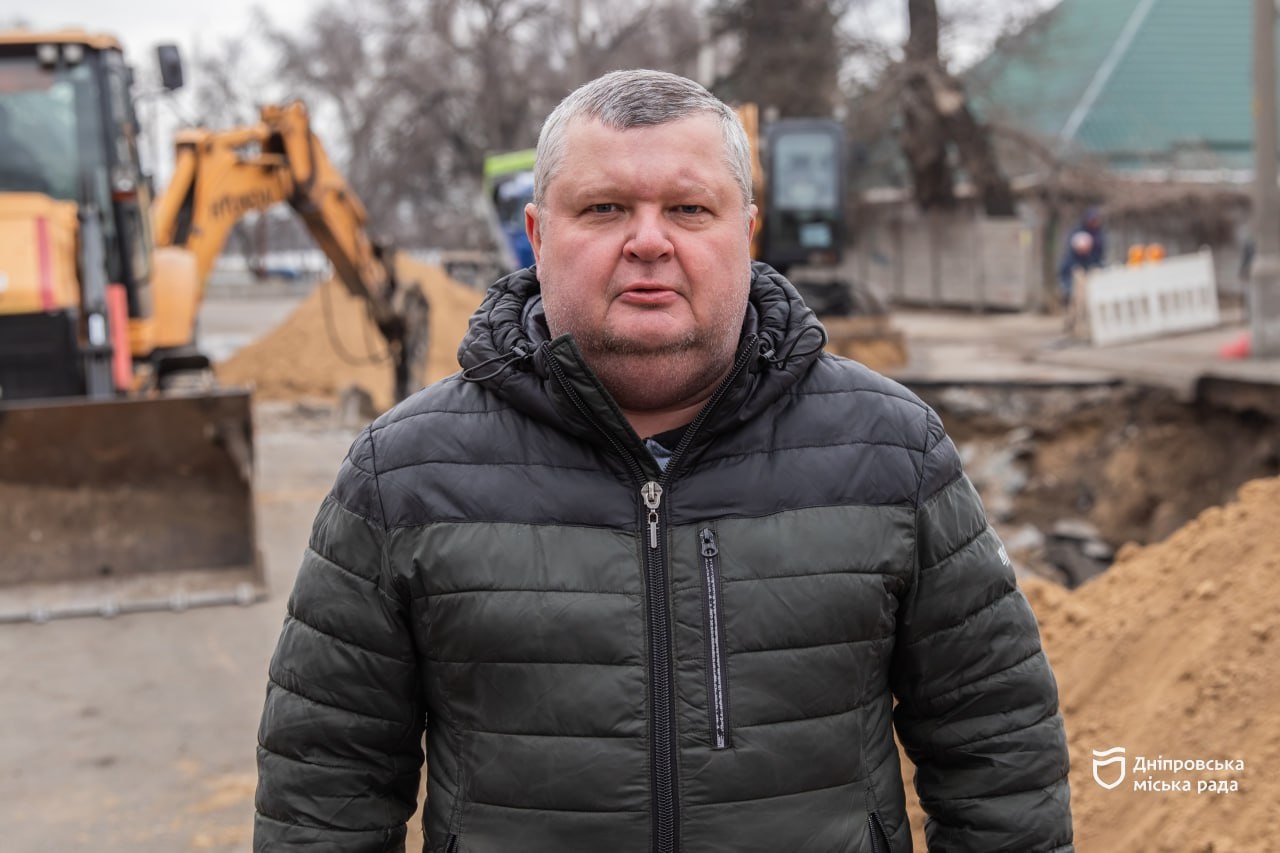 У Дніпрі ліквідовують провалля на вул. Пастера - 04.03.2026