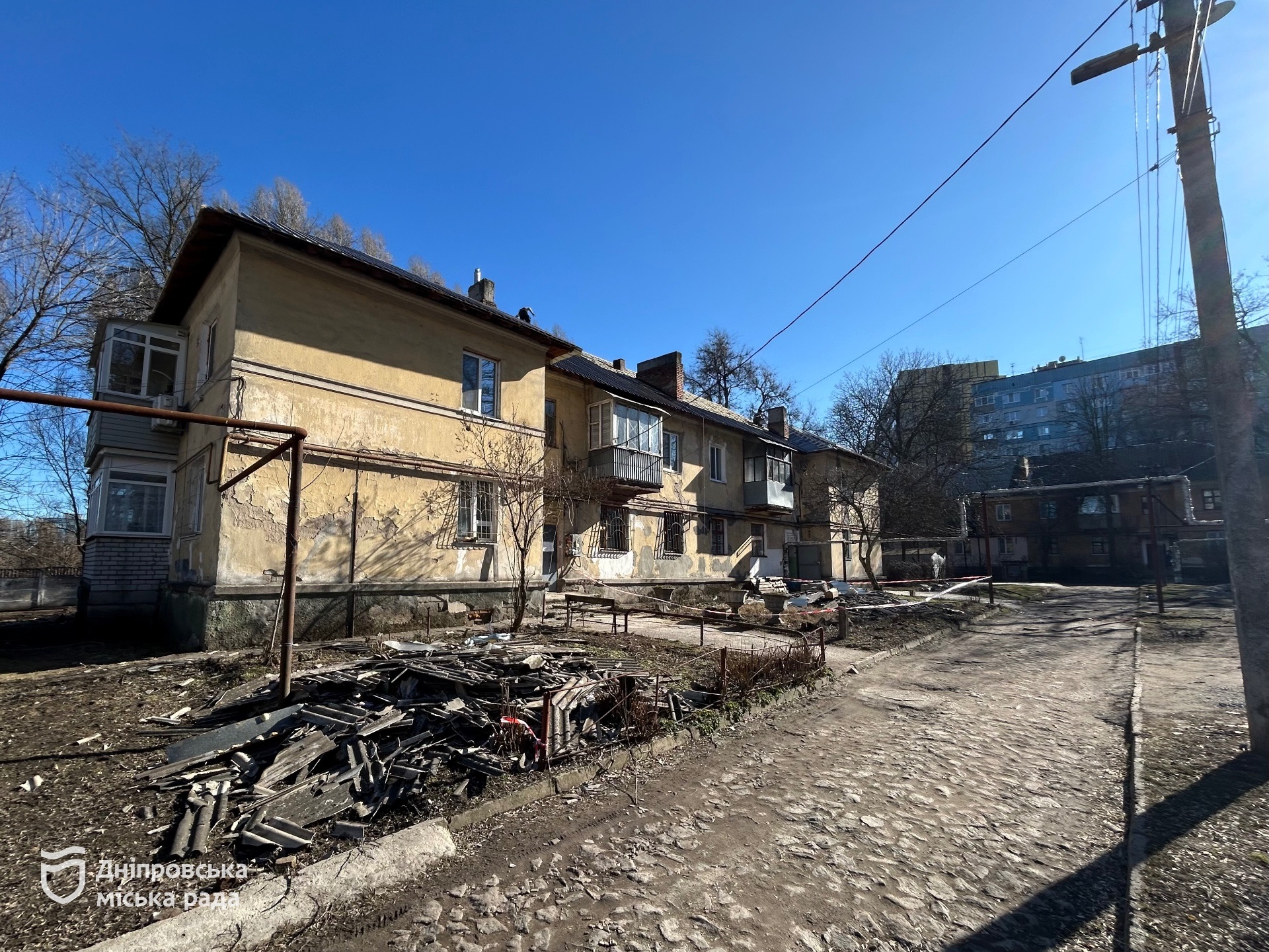 У Дніпрі триває ремонт у житлових будинках за зверненнями мешканців - 10.03.2026