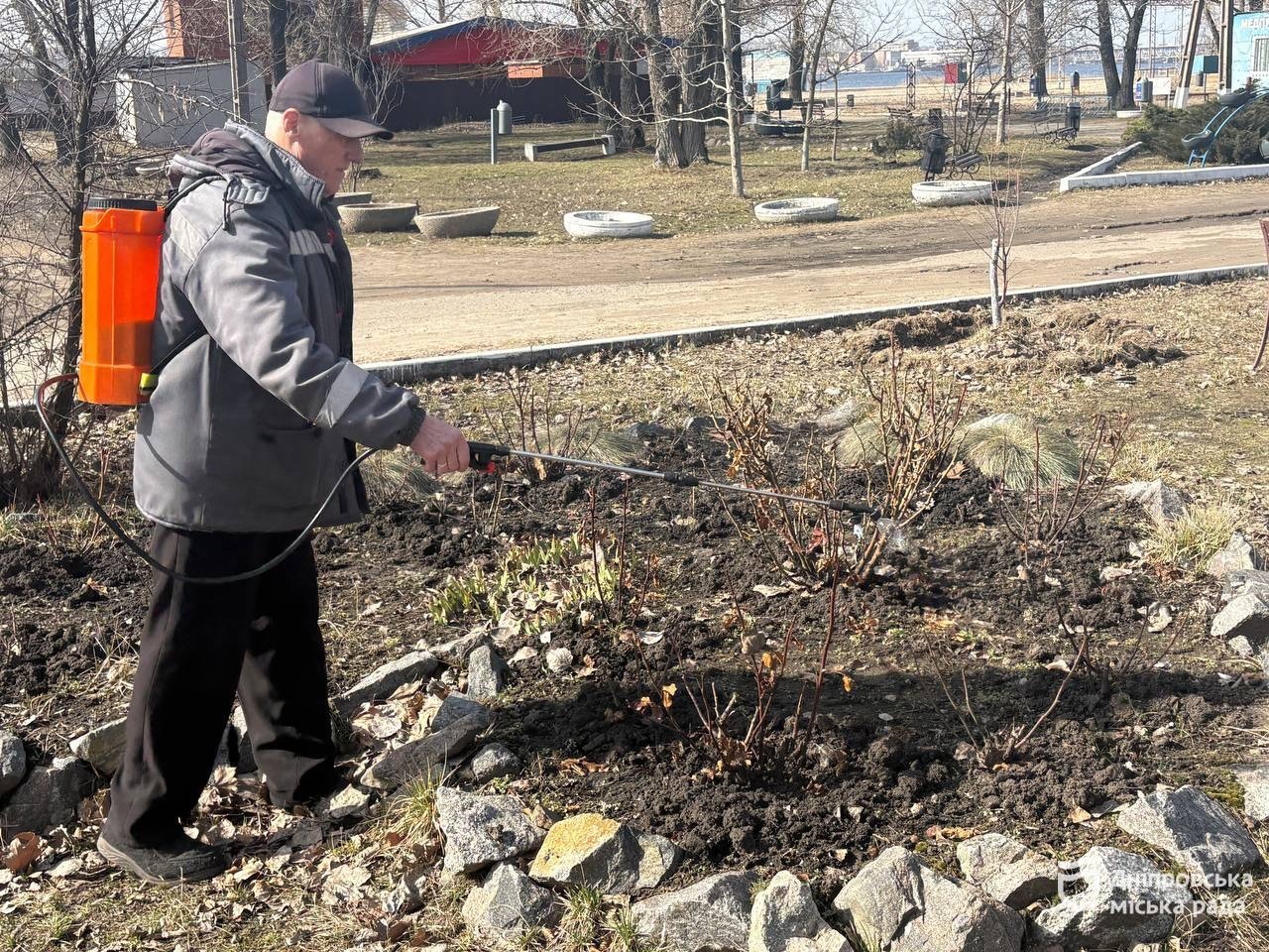 У Дніпрі у парку Сагайдак розпочали весняні роботи - 16.03.2026