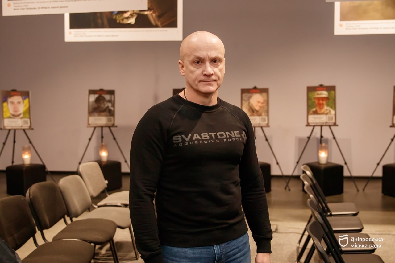 У Дніпрі вручили медалі «Захисник Вітчизни» родинам 13 загиблих військових - 17.03.2026