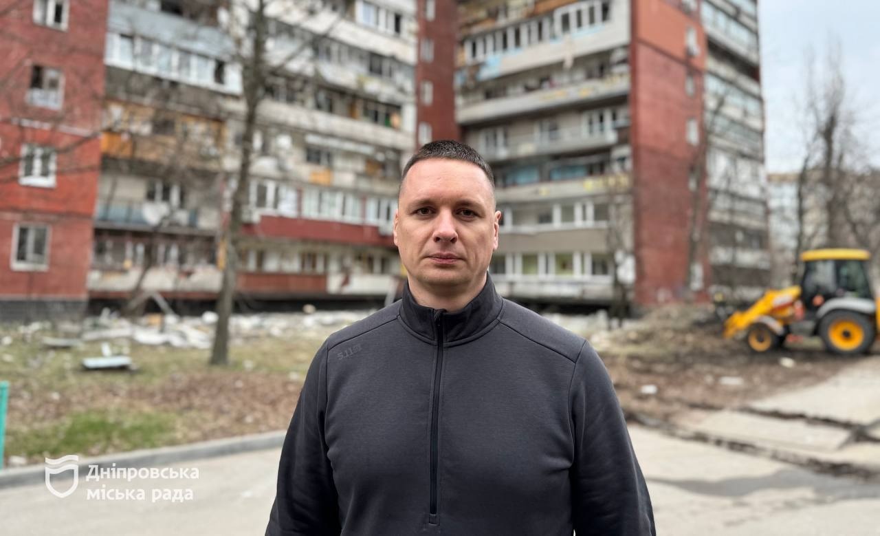 Дніпро ліквідовує наслідки чергового ворожу обстрілу. Усім постраждалим допомагають відповідні служби - 24.03.2026