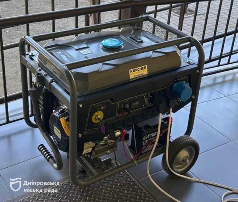 У Дніпрі системно посилюють енергетичну стійкість лікарень і амбулаторій