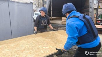 У Дніпрі оперативно допомагають мешканцям пошкоджених унаслідок ворожої атаки будинків - 26.03.2026