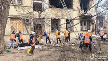 У Дніпрі оперативно допомагають мешканцям пошкоджених унаслідок ворожої атаки будинків - 26.03.2026