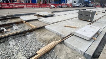 У Дніпрі комплексно ремонтують трамвайні колії на перетині проспекту Богдана Хмельницького та вулиці Чорних Запорожців - 27.03.2026