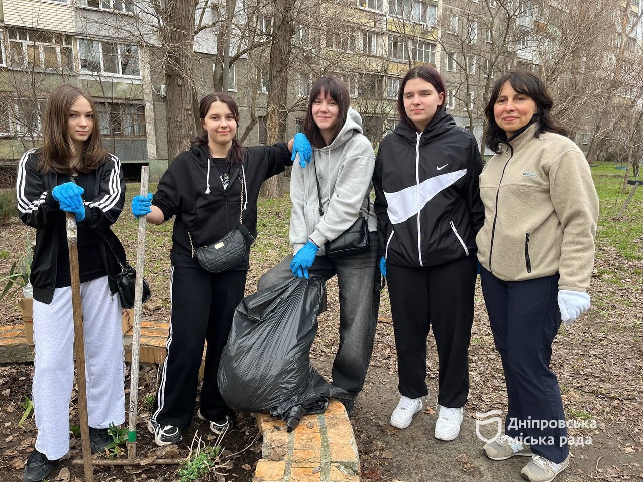 У Дніпрі продовжують долучатися до міської акції #Чистий_Дніпро - 27.03.2026