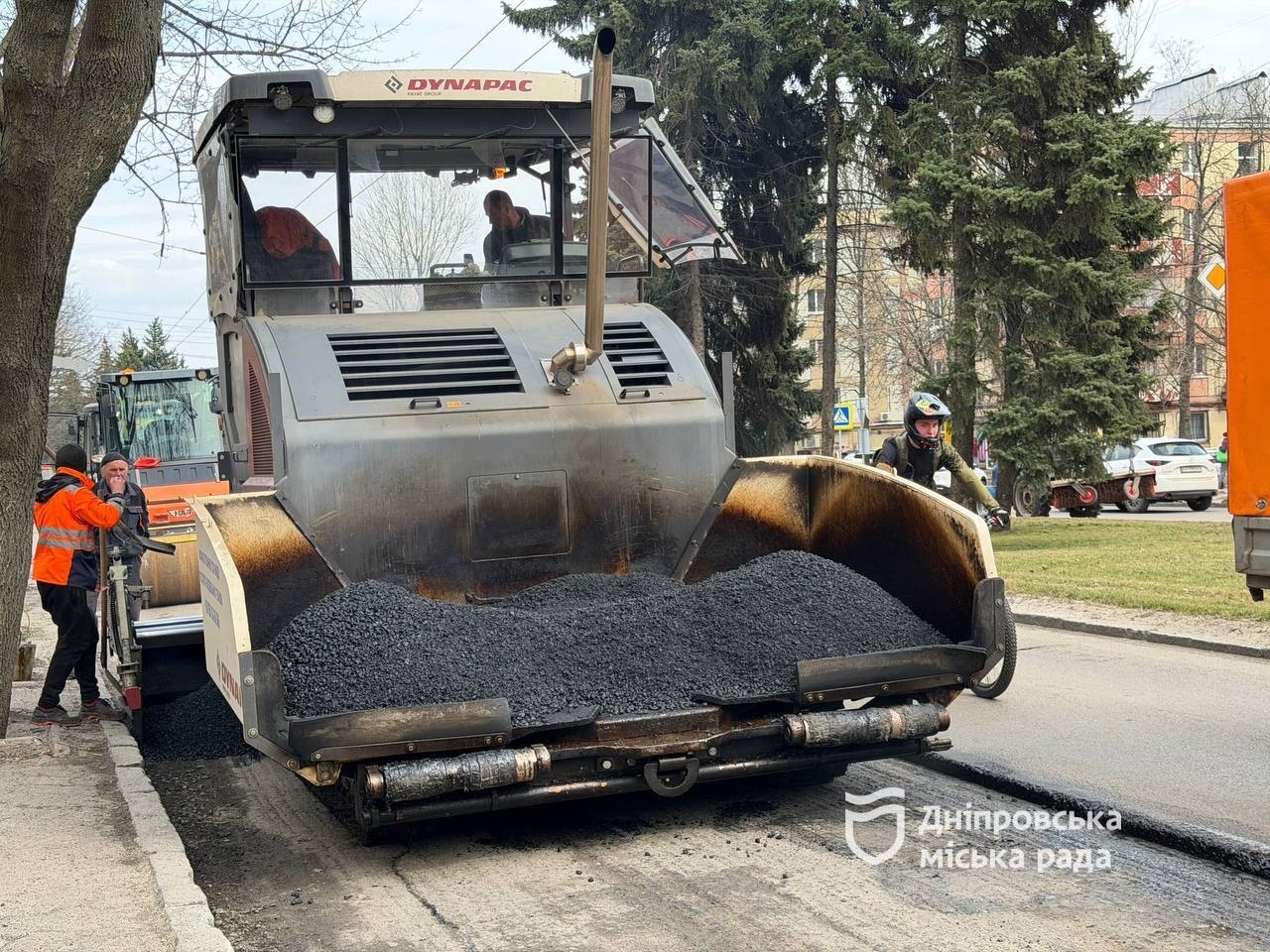 o 1jkpueahju97lu8dfupt49i64t