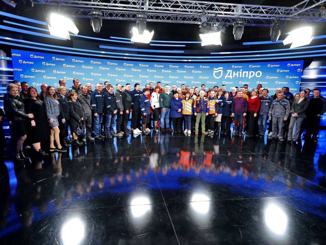 Комунальники Дніпра отримали від Філатова почесні нагороди та згадали свої історії важкої зими - 12.03.2026