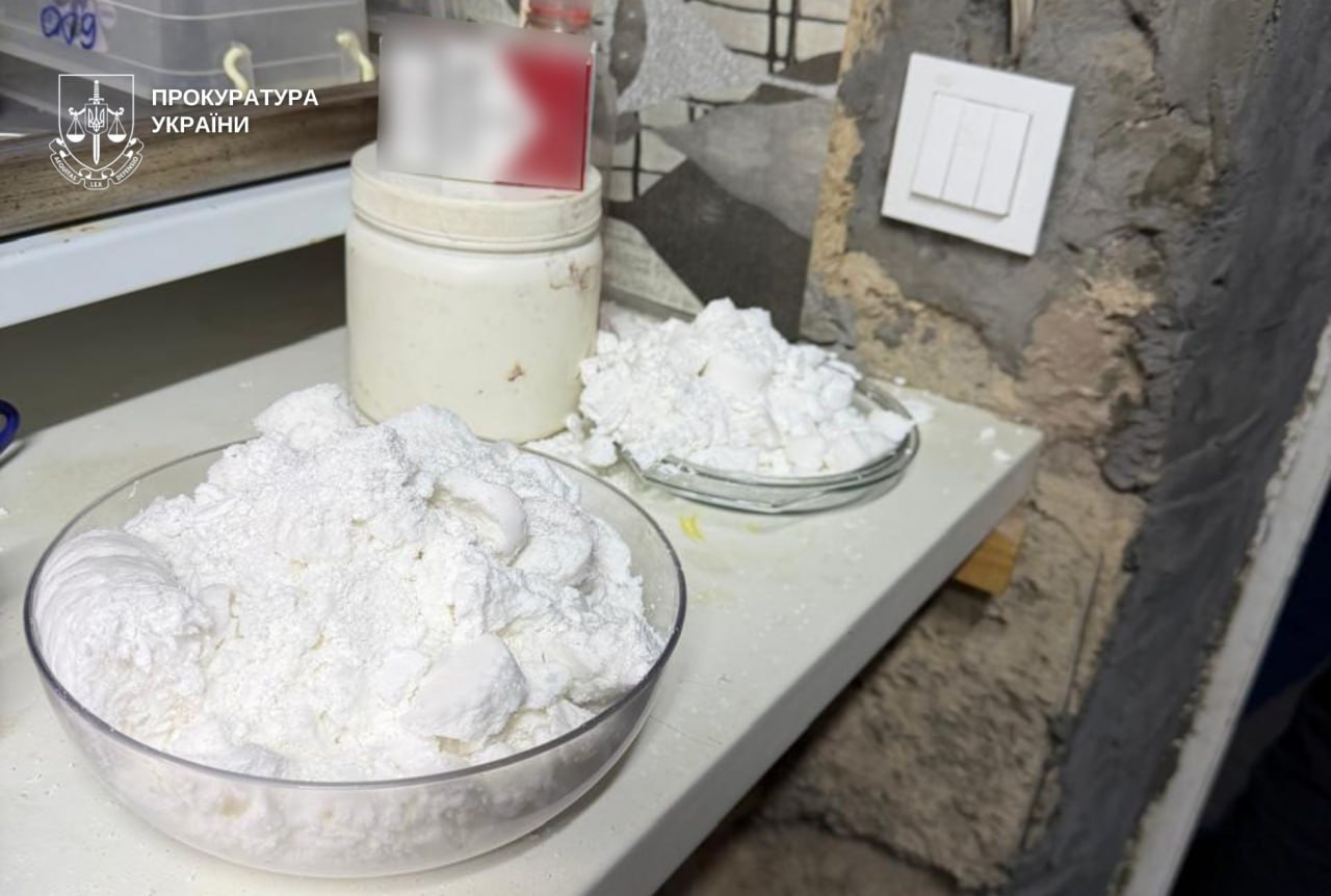 У Дніпрі ліквідували нарколабораторію з виробництва метамфетаміну