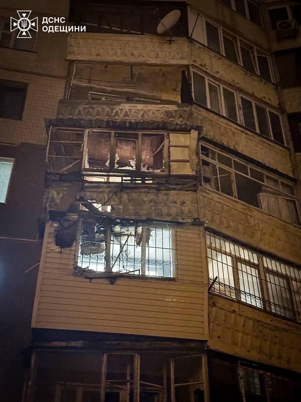 Наслідки обстрілу рф в Одесі