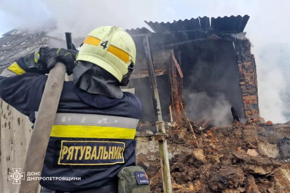 У Дніпрі горіла будівля: пожежу загасили рятувальники - 27.03.2026