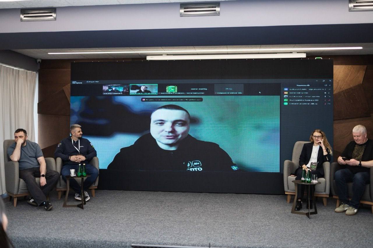 Три громади Дніпропетровщини отримали нагороди за успішні кейси в роботі ЦНАПів - 10.04.2026