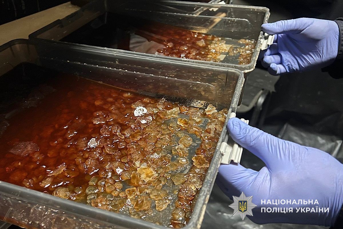 У Дніпрі викрили нарколабораторію: вилучили психотропів на понад 6 мільйонів гривень - 16.04.2026