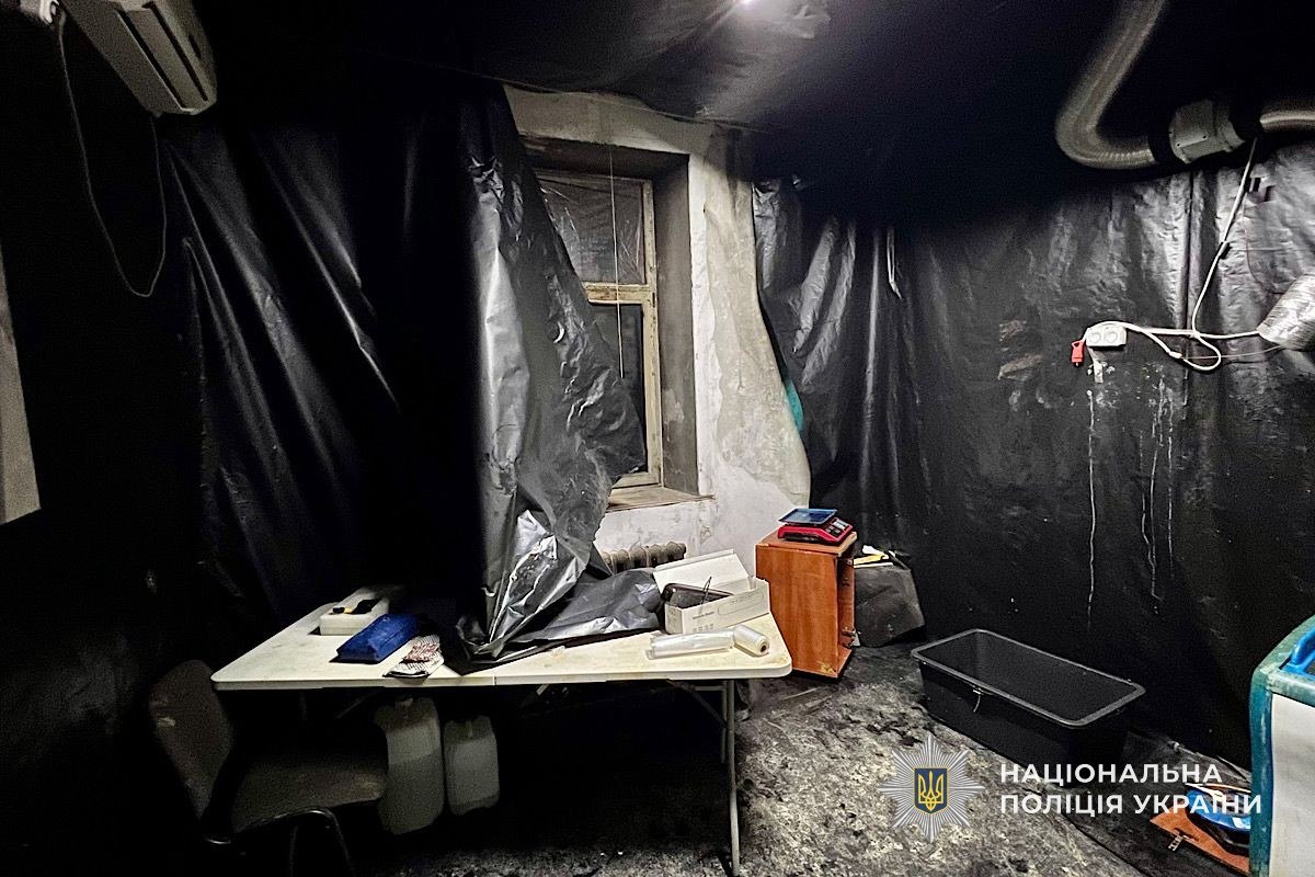 У Дніпрі викрили нарколабораторію: вилучили психотропів на понад 6 мільйонів гривень - 16.04.2026