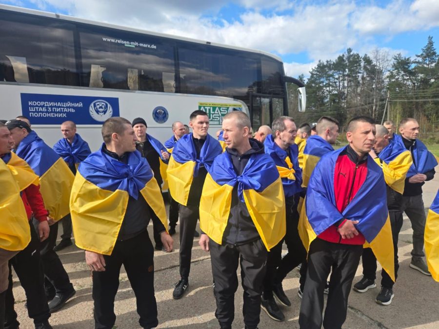 До України повернулися з полону 193 Захисників - 24.04.2026