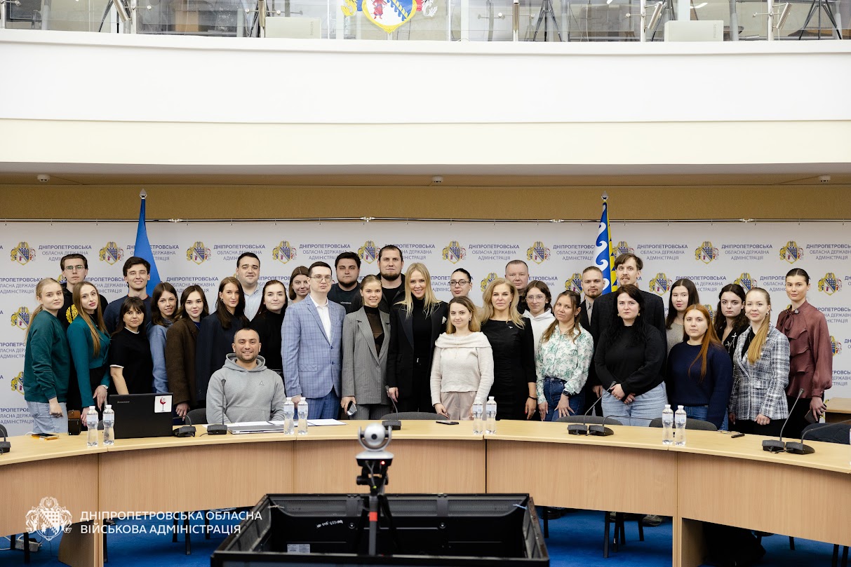 На Дніпропетровщині формуватимуть новий склад Молодіжної ради - 16.04.2026