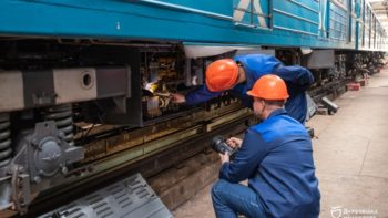 У метро Дніпра перевіряють і готують вагони до весняно-літнього сезону - 1.04.2026