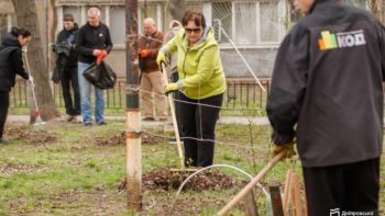 #Чистий_Дніпро, #Дніпро_квітучий: тривають толоки - черговий етап на ж/м Чаплі та проспекті Слобожанський - 04.04.2026