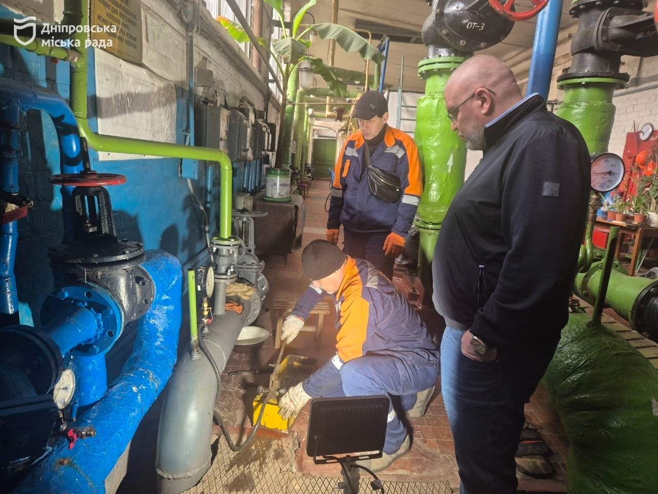 У Дніпрі вже готують тепломережі до наступної зими — стартували гідравлічні випробування та ремонти котелень - 08.04.2026