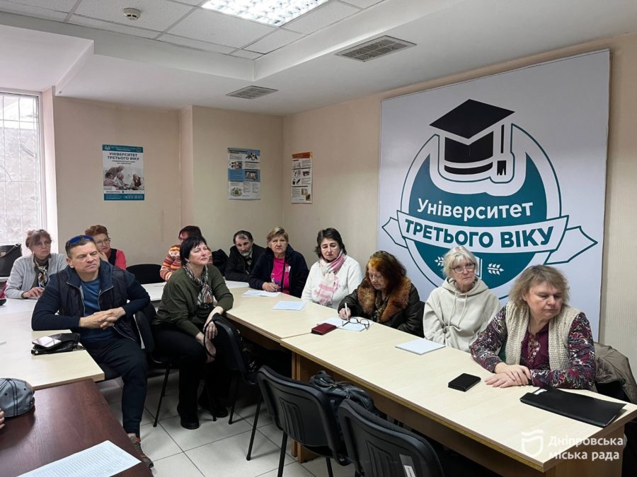 У Дніпрі провели тренінг із пожежної безпеки для людей старшого віку - 14.04.2026